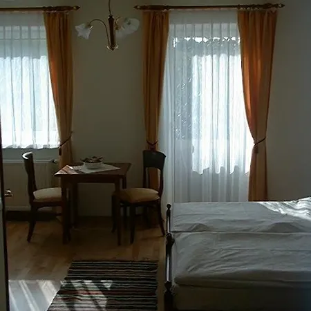 Πανσιόν Gasthof Greiner 3*